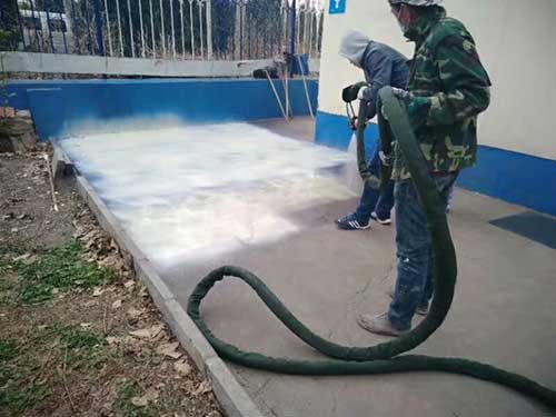 江蘇省聚脲噴塗機水池防腐防水改造(圖2) 液壓聚脲噴塗機水池防水施工案例